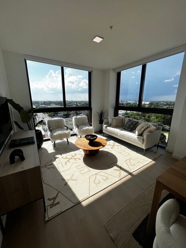 Photo - 159 NW 30th St Unit B1