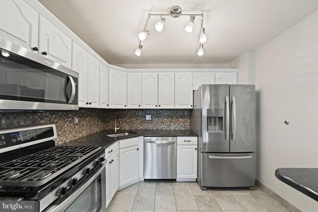 Photo - 254 Steeplechase Ct