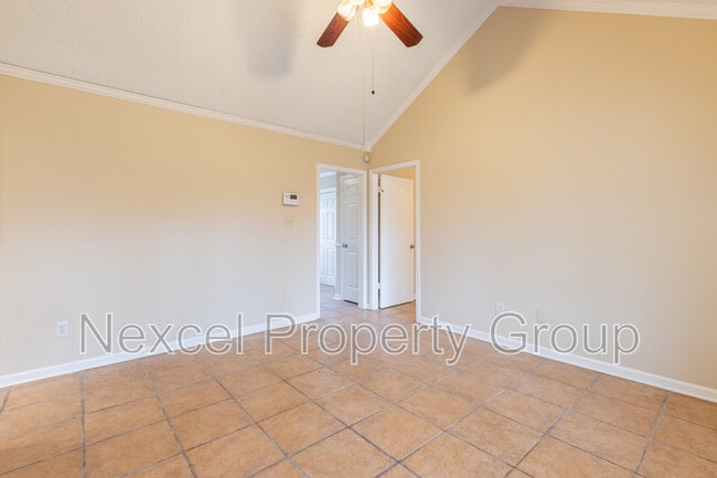 Photo - 10152 Yates Dr