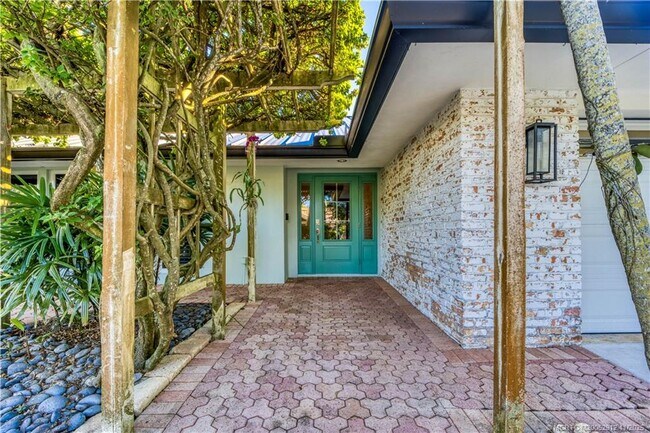 Photo - 7 Oakwood Dr