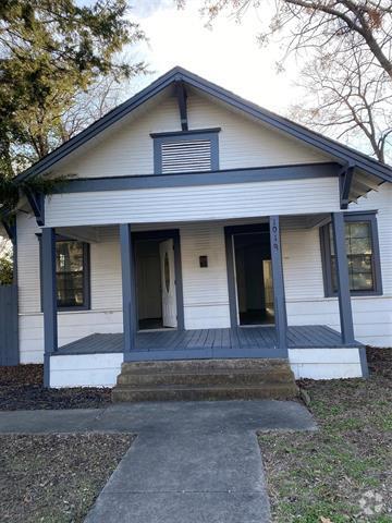 Building Photo - 1019 Wayne St Rental