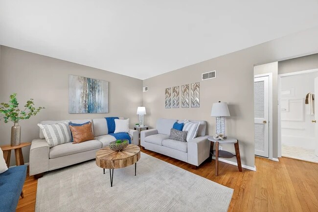 Photo - 10022 Killoren Dr