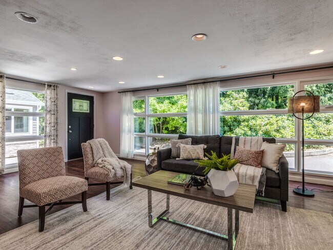 Photo - 9939 SW 35th Dr