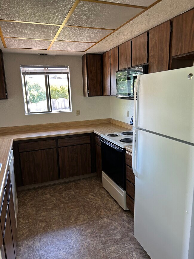 Photo - 1191 Brandon Ct Unit dd