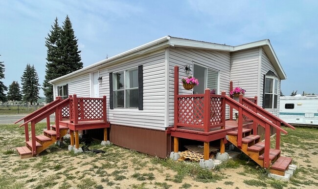 House Exterior - 2656 S Montana St