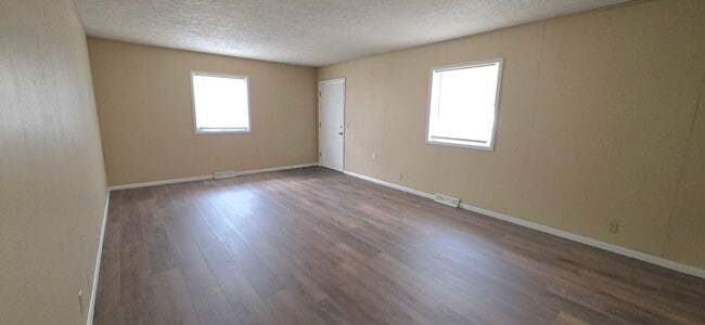 Photo - 305 E Downing St Unidad B