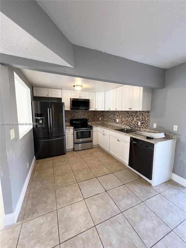 Photo - 5959 NW 28th St