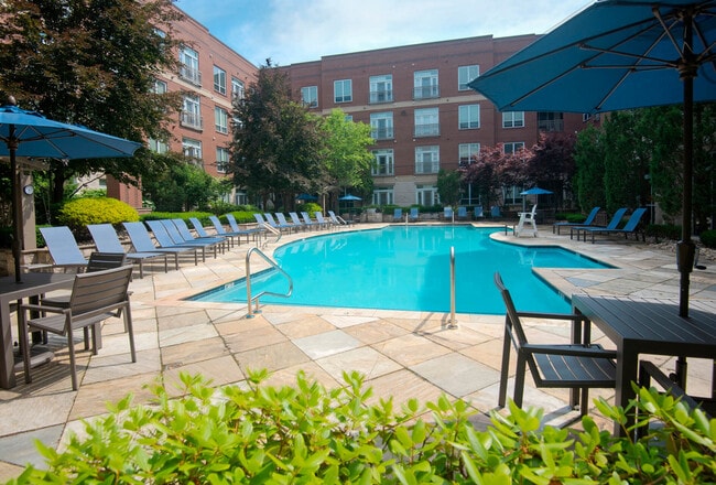 Building Photo - Charles River Landing Rental