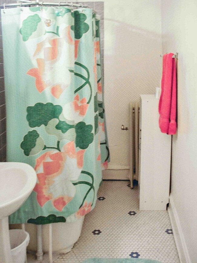 Photo - 643 W Arlington Pl Unit 2