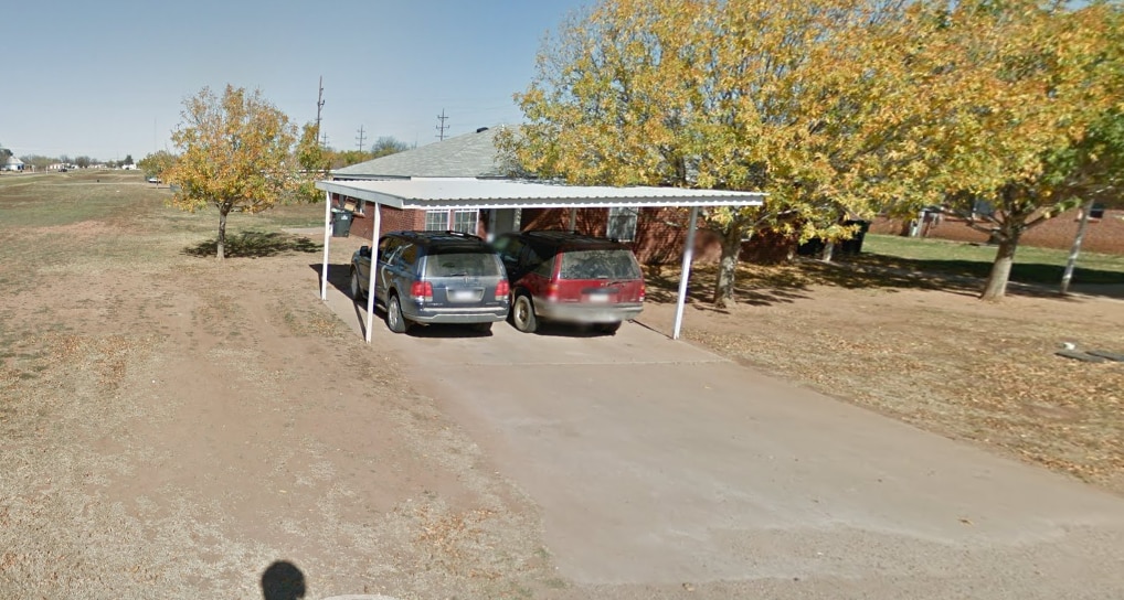 Photo - 236 W Barclay Ave