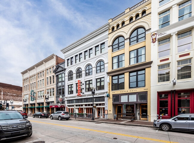 Photo - 416 S Gay St Unit 204