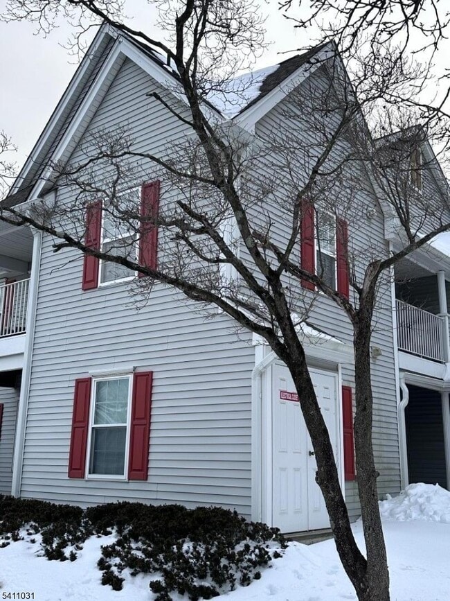 Building Photo - 4609 Tudor Dr Unit 4601