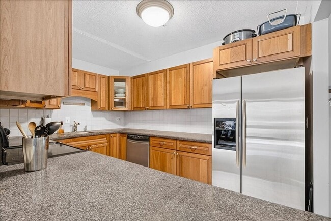 Photo - 55 Tall Oaks Dr Unit 402