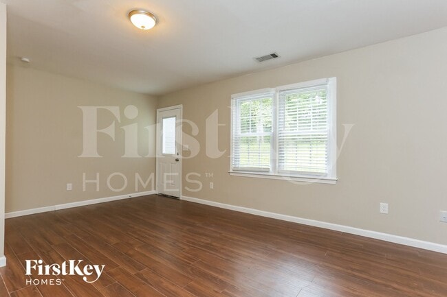 Photo - 5395 Telford Ct