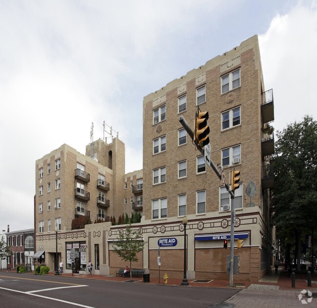 The Greentree Building - The Greentree Building Apartments