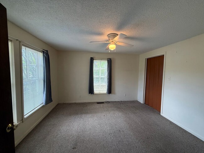 Photo - 4609 Hwy 78 E
