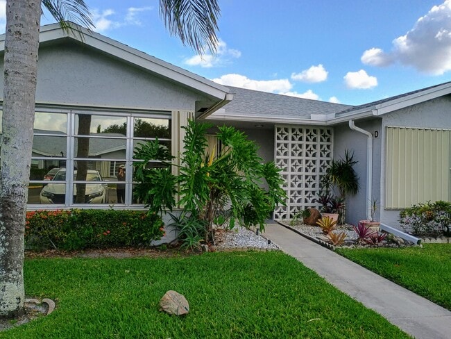 Building Photo - 14716 Canalview Dr Unit D