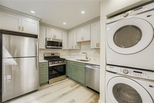 Photo - 3099 Delowe Dr