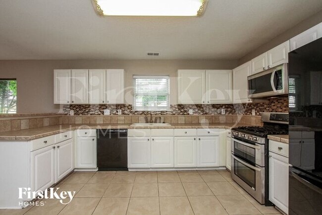 Photo - 7526 Lullwater Cove