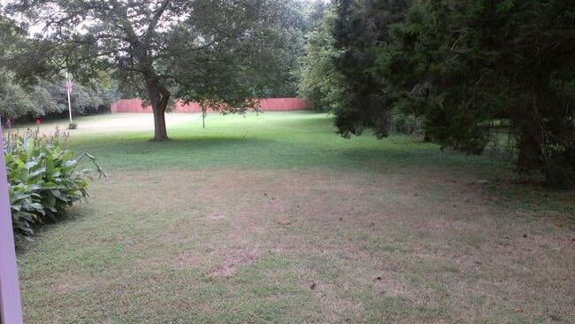 Photo - 305 Mountain View Dr NW