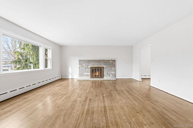 Photo - 222 Park Ave E Unidad 2