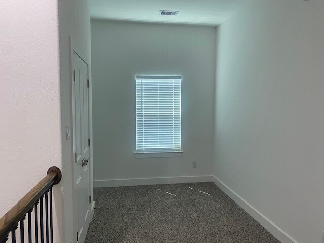 Photo - 4539 Rosemont St