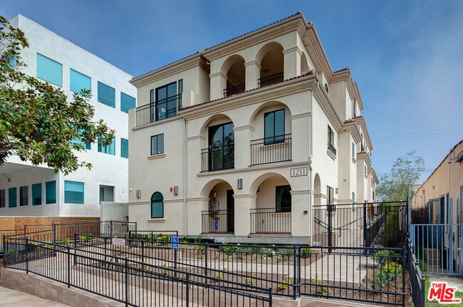 Photo - 1211 9th St Condo Unit 200