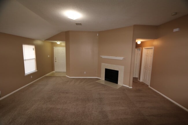 Photo - 5911 S Brenwood Dr