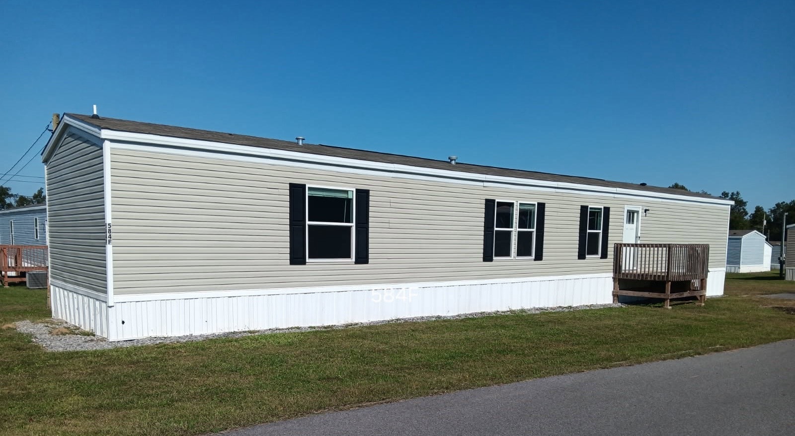 Photo - 584 Flatwoods Way