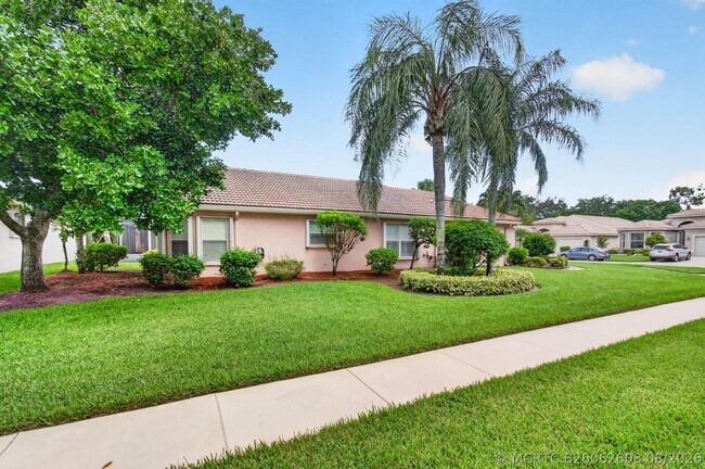 Photo - 9895 Tallyrand Dr