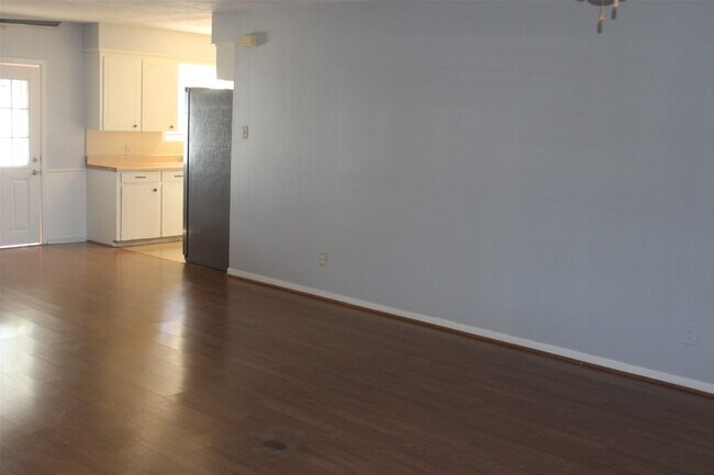 Photo - 3911 Bethel Blvd