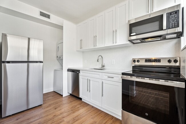 Photo - 825 85th St Unit # 4