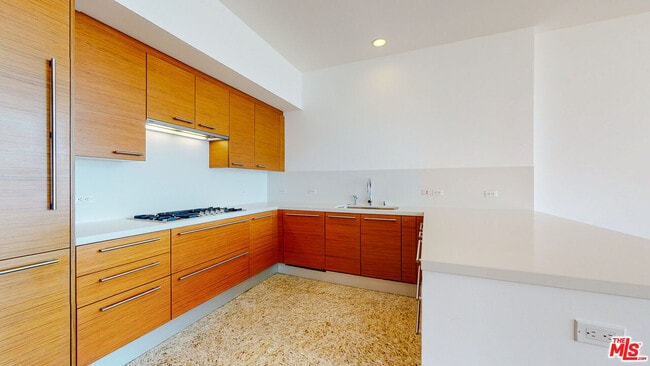 Photo - 900 W Olympic Blvd Unit 30D