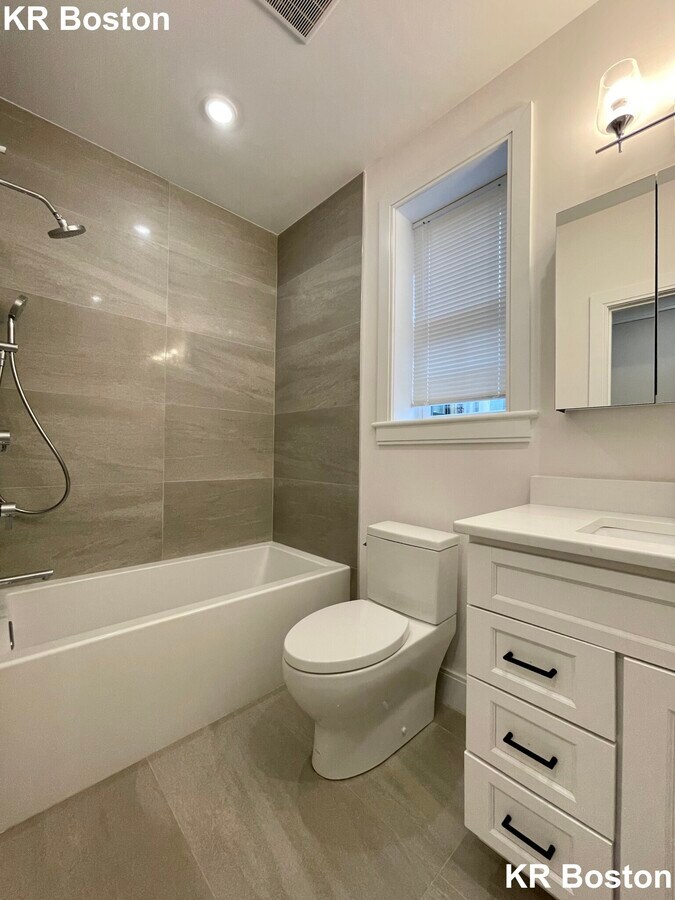 Photo - 49 Englewood Ave Unidad 2