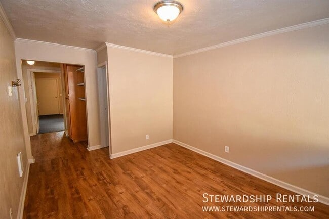 1827 Harris St Unit 302 (M)