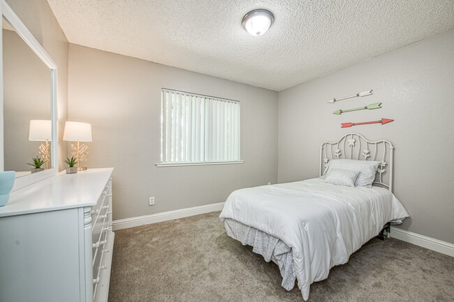 Photo - The Landing at Fancher Creek