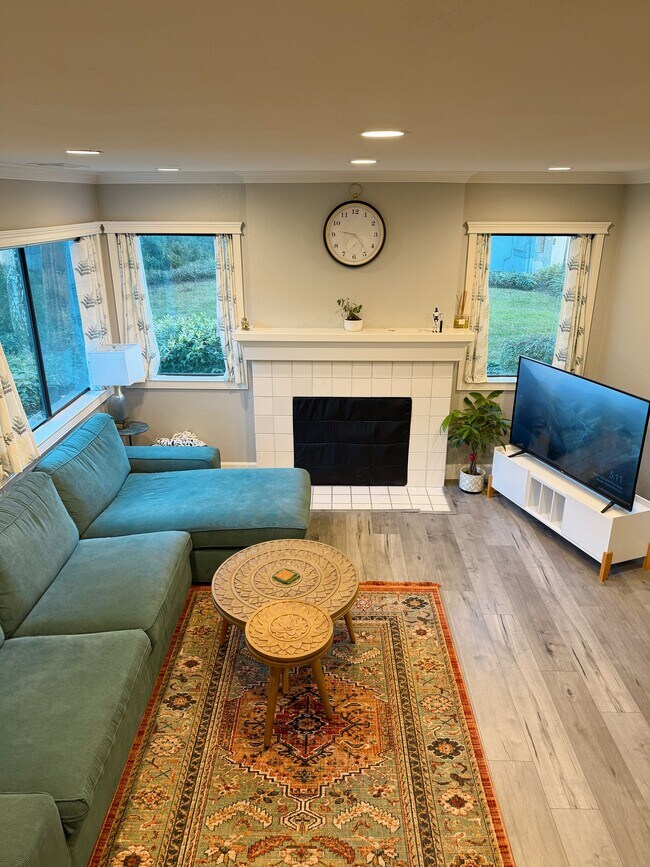 Photo - 34736 Tuxedo Cmn