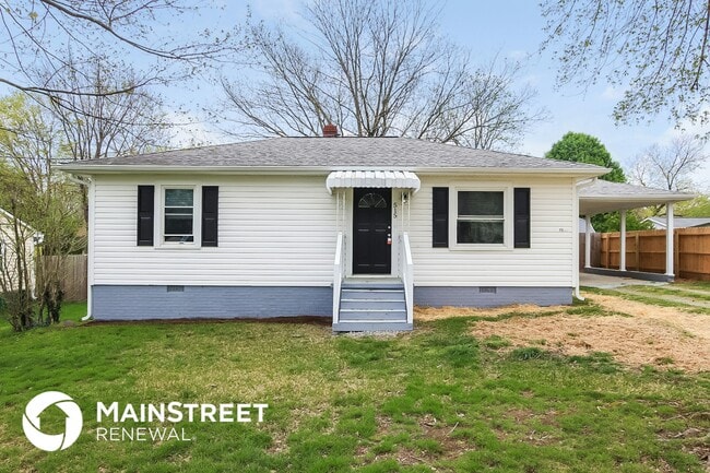 Building Photo - 515 Forrest St