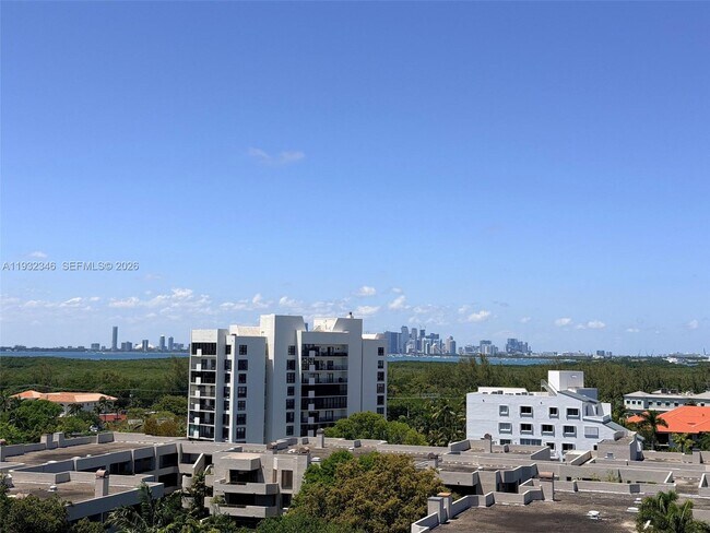 Photo - 151 Crandon Blvd Unit 926