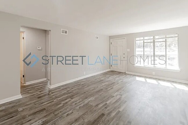 Photo - 6949 Pasadena Blvd