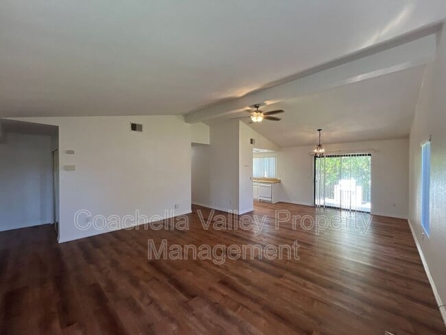 Building Photo - 40641 Schafer Pl