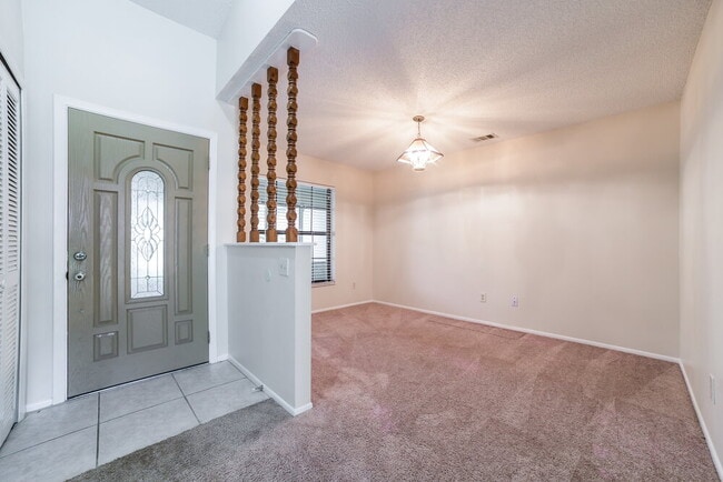 1029 Wainright Dr