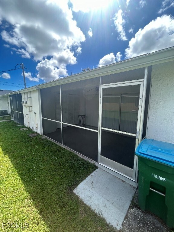 Photo - 4527-4529 Skyline Blvd