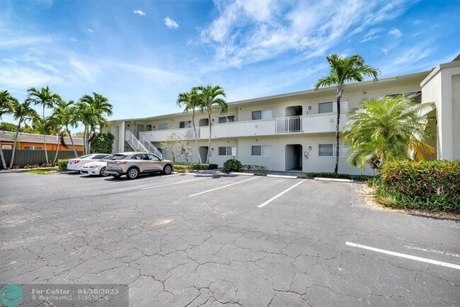 Photo - 578 NE 20th St Condo Unit 7-E