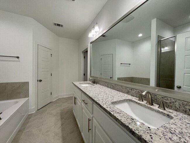 Photo - Must see home in River Hills Farm!