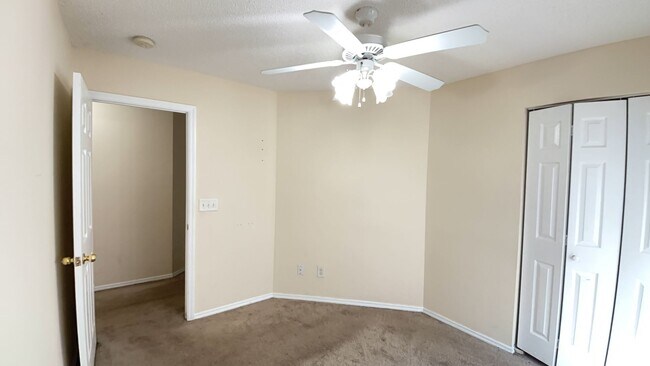 Photo - 3 bedroom/2 bath home in Bellegrove