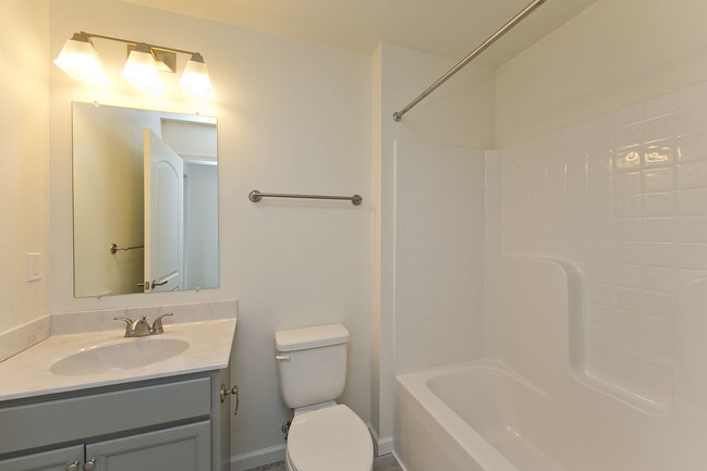PRIORITY PLACE APTS