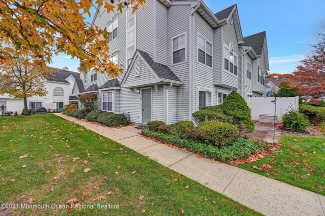 Photo - 64 Phoenix Ct