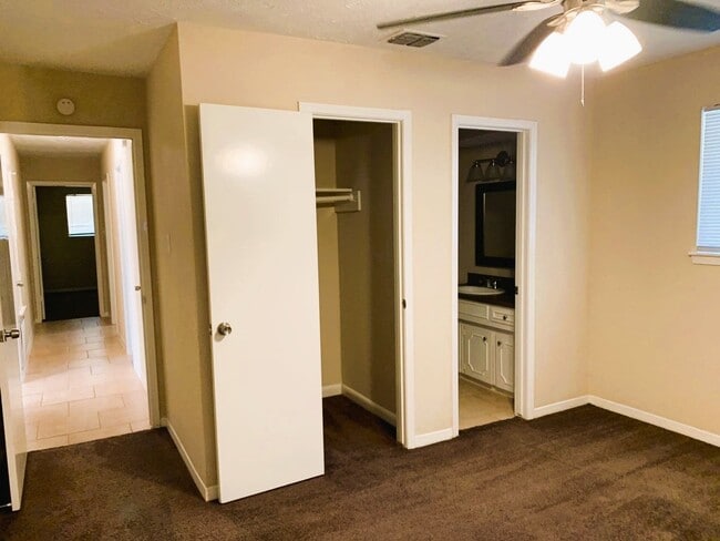 Photo - 24907 Hickory Hill Rd