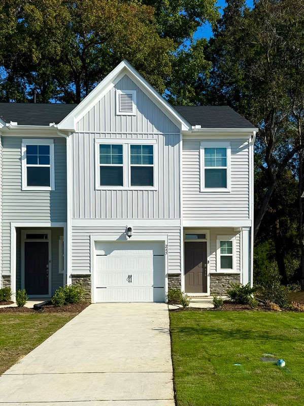 Photo - 269 Peebles Dr
